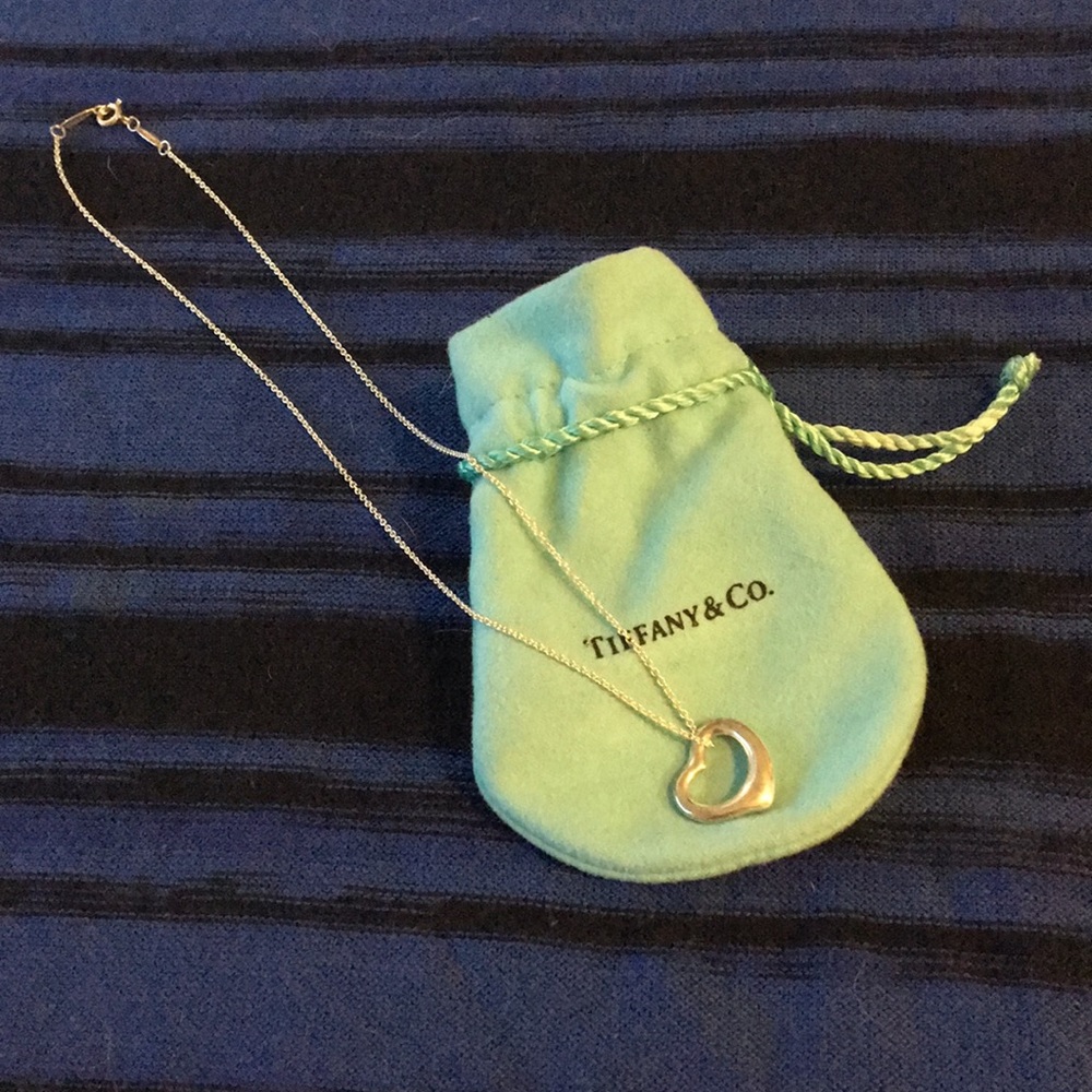 Tiffany’s silver heart necklace